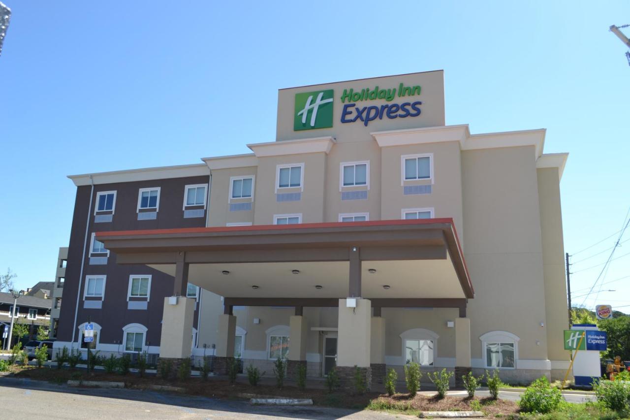 Holiday Inn Express Tallahassee-University Central By Ihg Εξωτερικό φωτογραφία